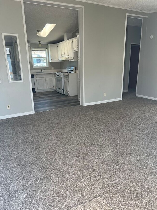 Building Photo - Double Wide Home For Sale