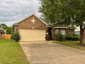 Building Photo - 24234 Lake Path Cir