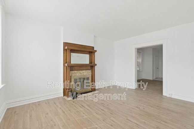 Building Photo - 3125 Clay Ave