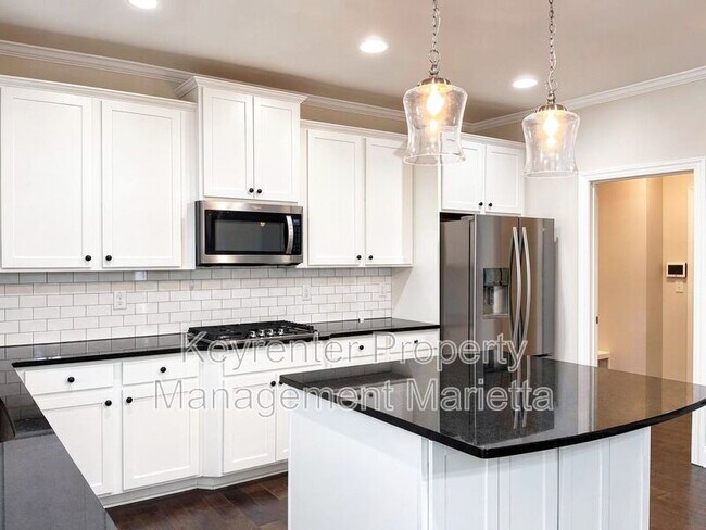 Building Photo - 459 Current Ct NE