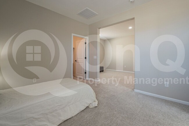 Building Photo - 5369 S Sierra Prieta Trl
