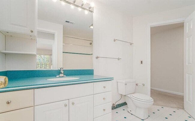 Building Photo - 13116 Holly Leaf Ct