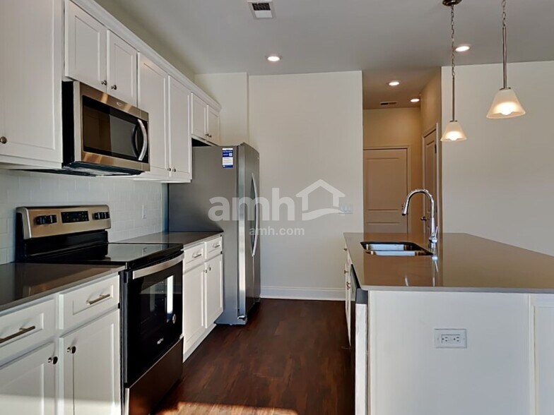 Building Photo - 110 Anthurium Dr