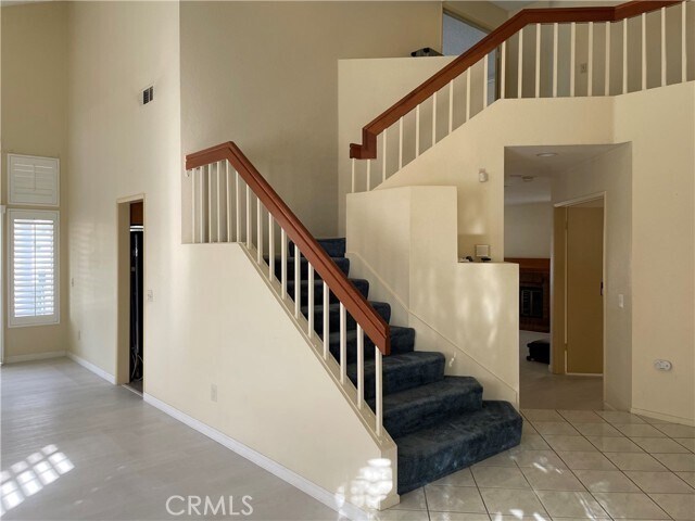 Building Photo - 2219 Monteclaro Dr