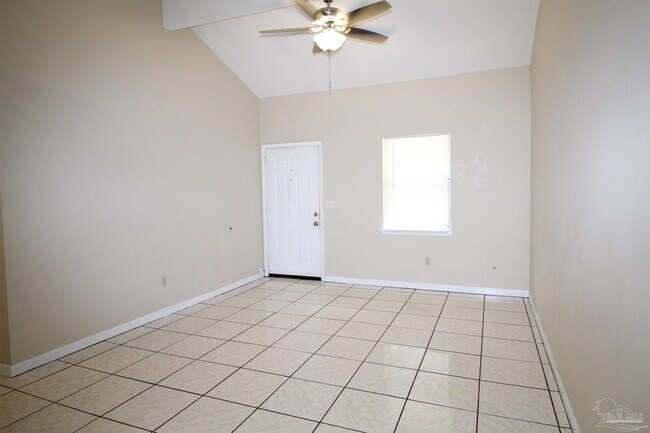 Building Photo - 907 N 77th Ave