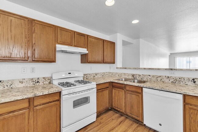 Building Photo - Spacious 3-Bed in Gated NW Las Vegas Community with 2-Car Garage
