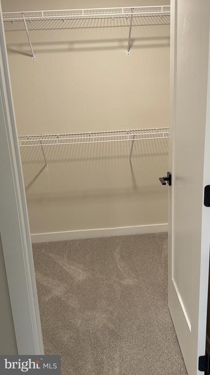 Building Photo - 42 Grayson Ln