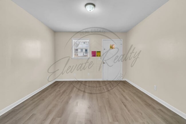 Building Photo - Spring Special: Cozy 1 Bed / 1 Bath Near Tennessee Tech – Pet Friendly!