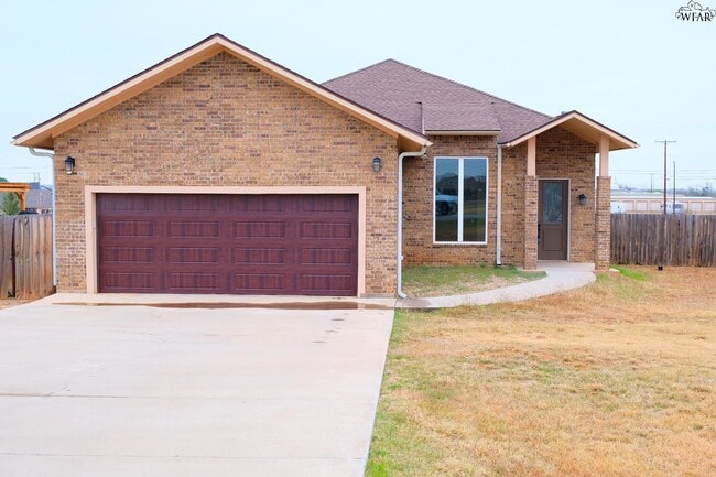 Primary Photo - 20 Edwards Way