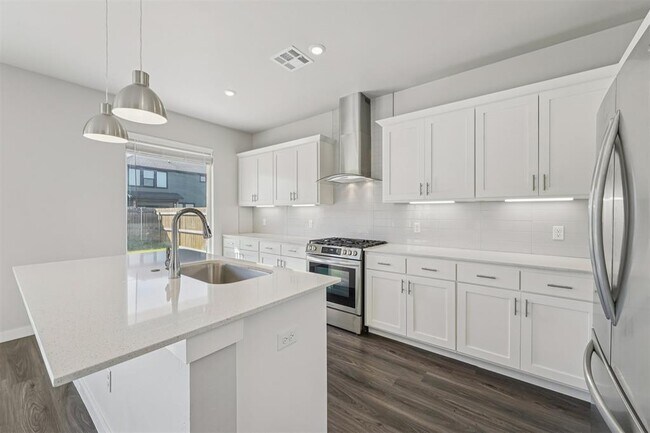 Building Photo - 520 NW 176th Terrace