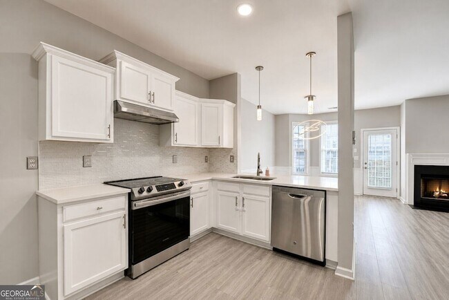 Building Photo - 2785 Sudbury Trace
