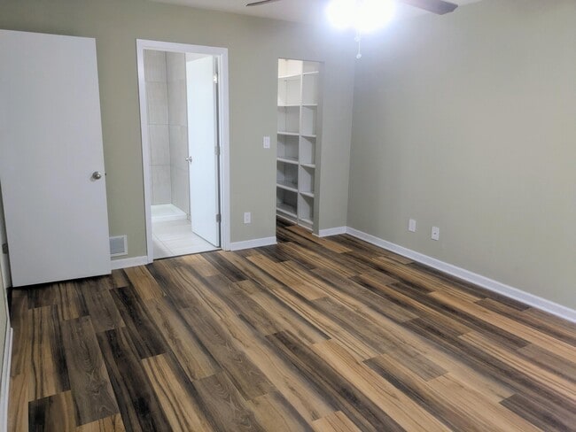 Building Photo - 4815 Baxter Ct
