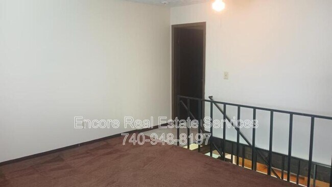 Building Photo - 1241 Nadine Dr