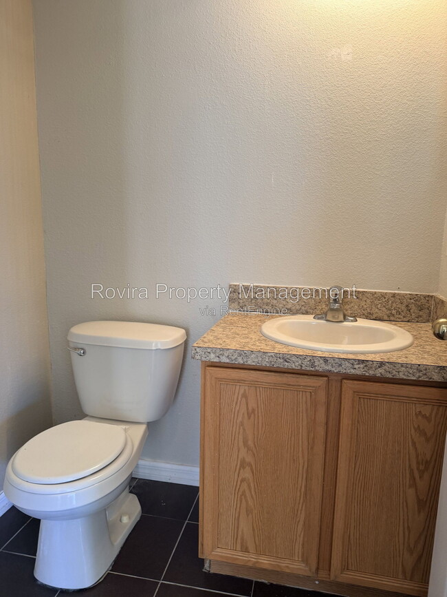 Building Photo - 2225 Rio Grande Canyon Loop
