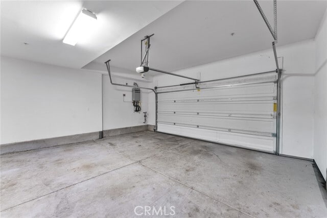 Building Photo - 2904 E Via Fiano