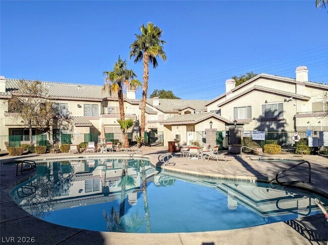 Building Photo - 5710 E Tropicana Ave