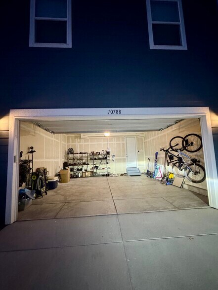 Building Photo - 10788 Landmark Dr