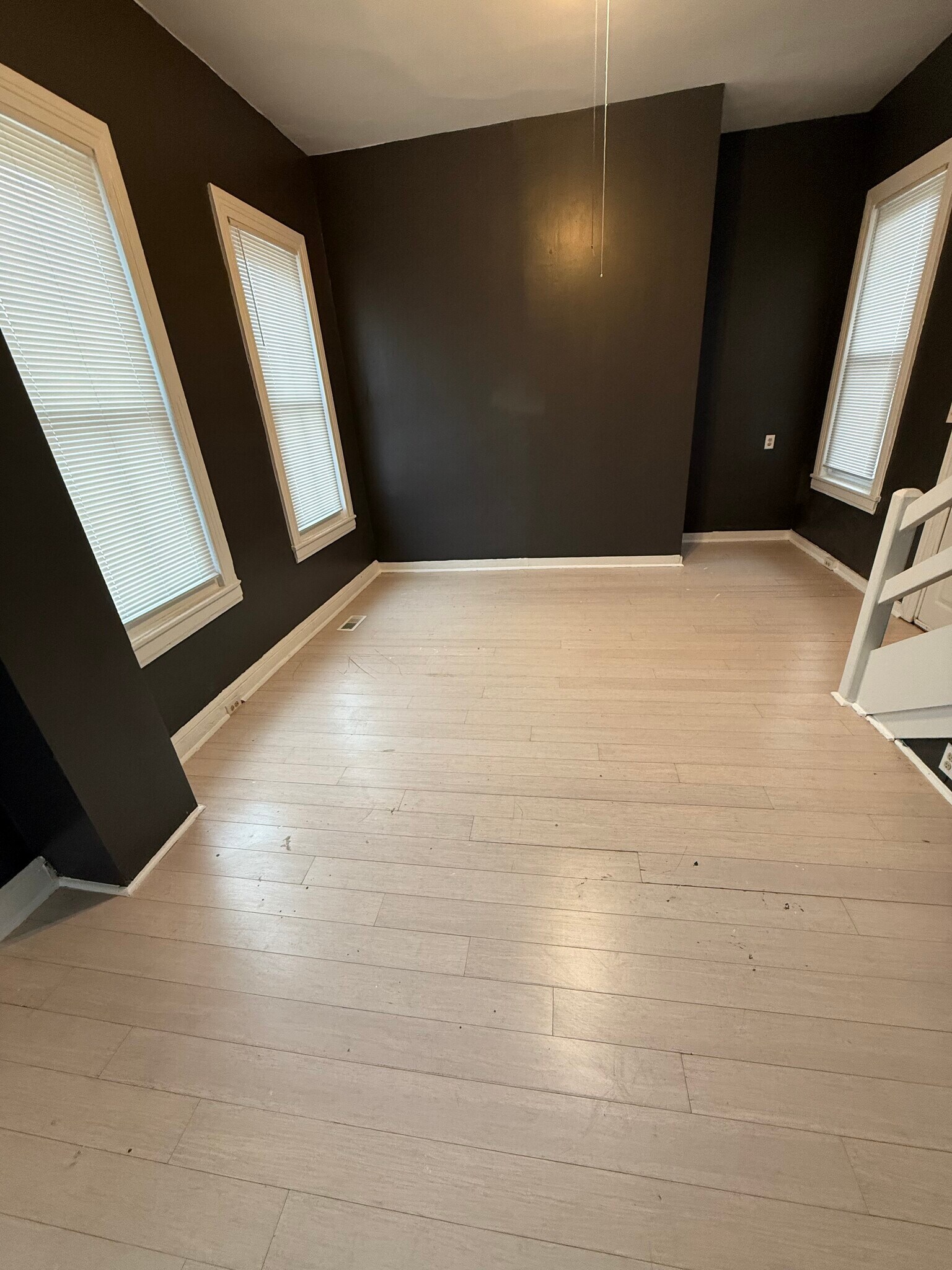 Building Photo - 56 S Pershing Ave