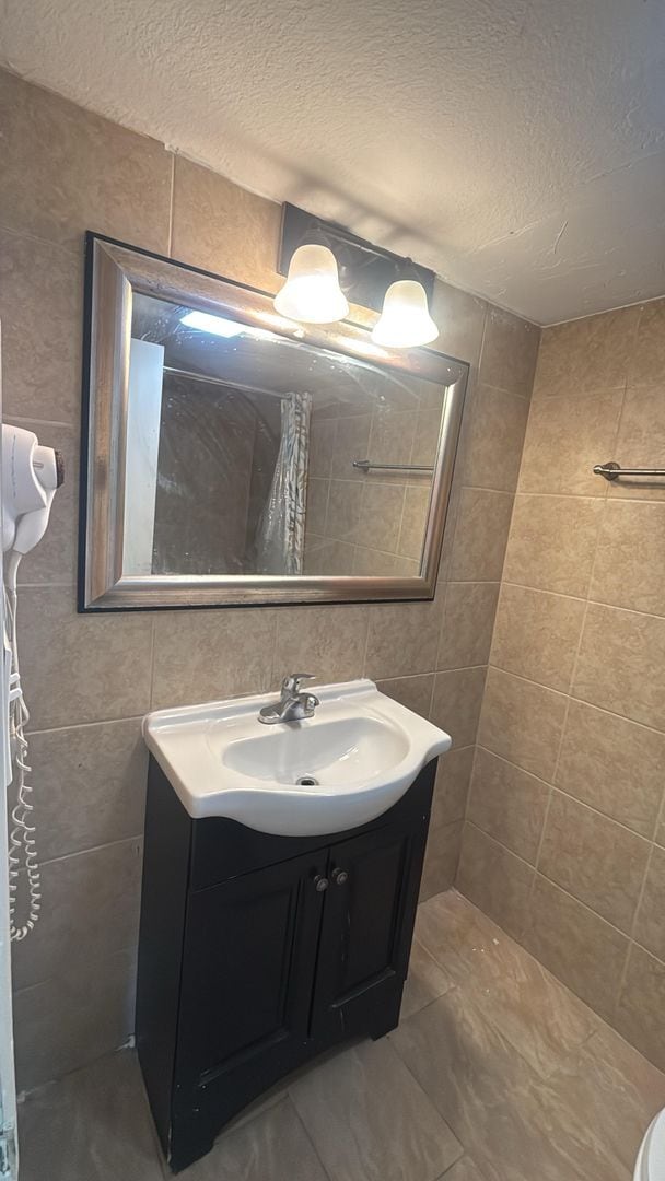 Building Photo - 2200 S Ocean Blvd