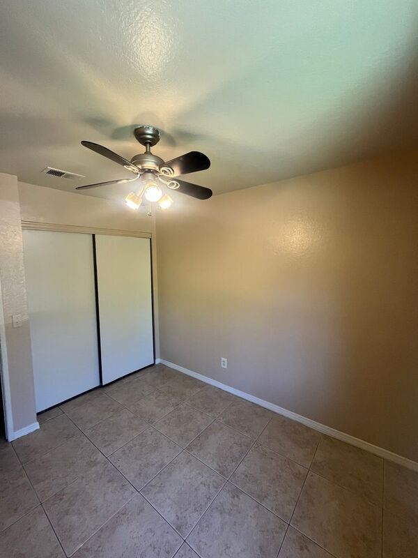 Building Photo - 11235 Avenida De Los Lobos