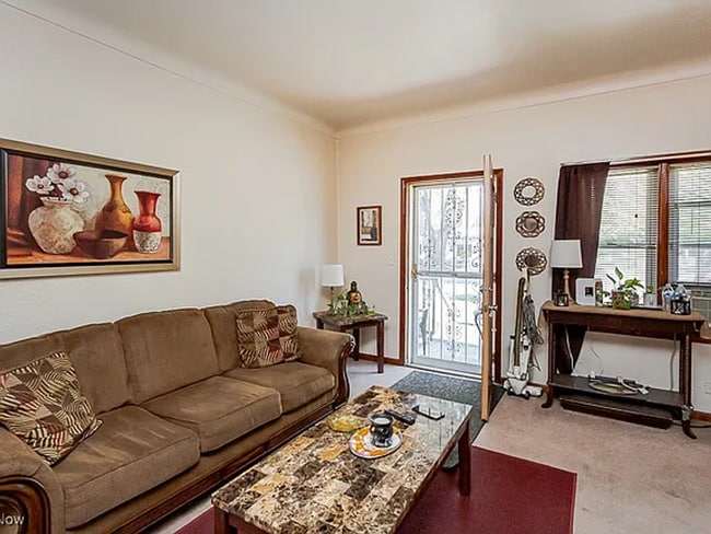 Building Photo - 3519 Terrace Dr
