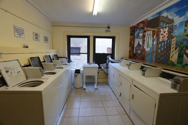 Building Photo - 1023 N Dearborn