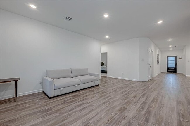 Building Photo - 3712 Windy Brk Rd