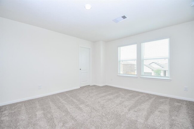 Building Photo - 4813 Vida Vis Dr