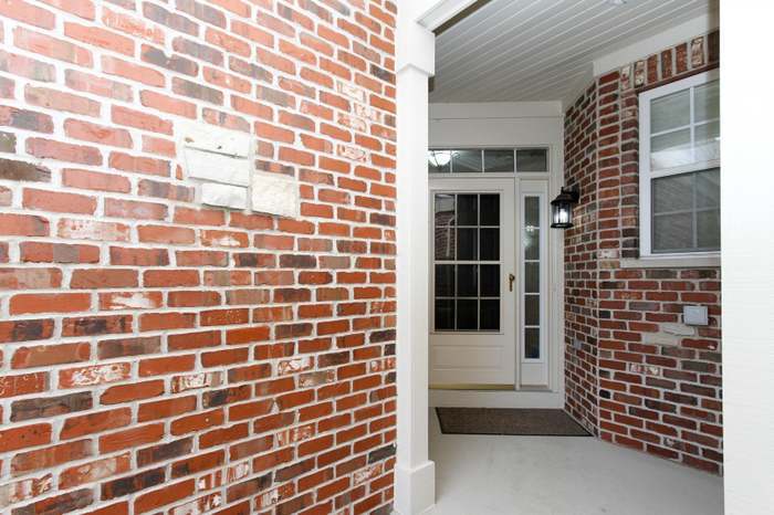 Building Photo - 284 Jennifer Ct