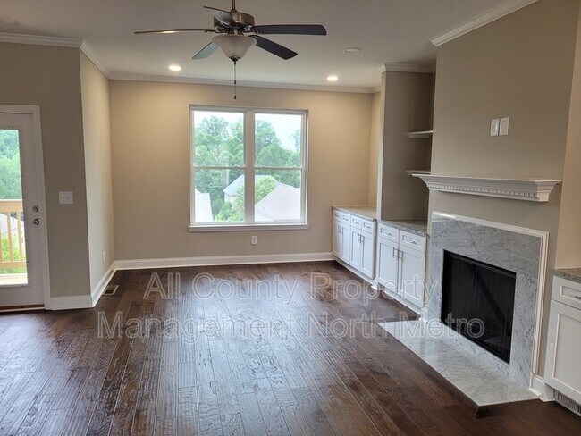 Building Photo - 4890 Wil Ray Ln