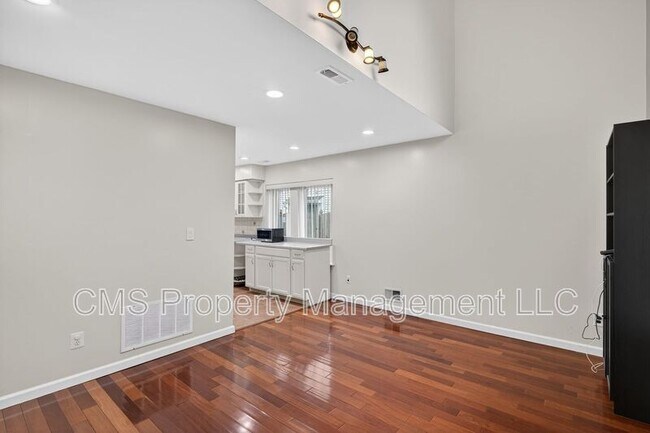 Building Photo - 34 Jeffrey Cir