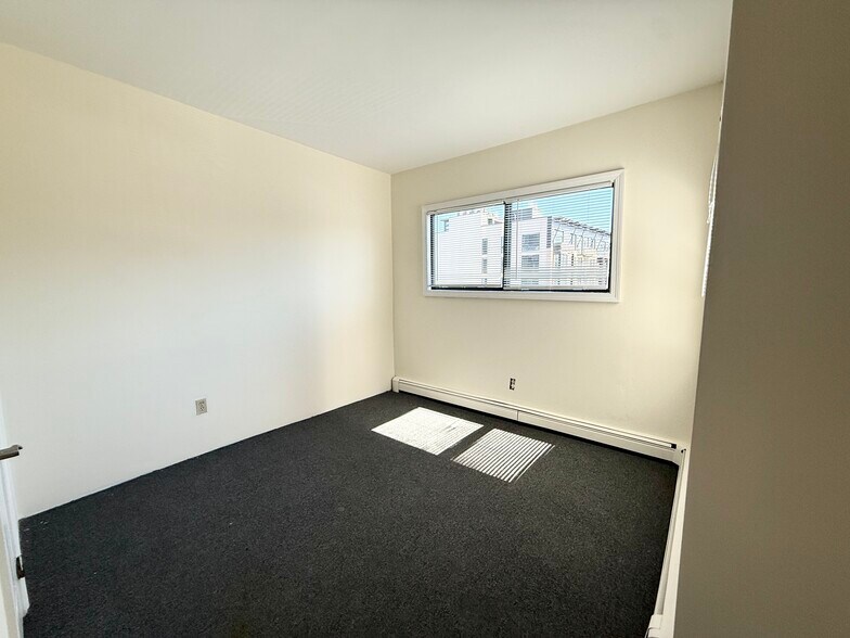 Building Photo - 590 Columbus Ave