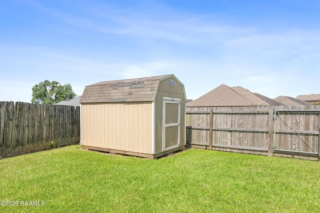 Building Photo - 100 Bristow Bayou Rd