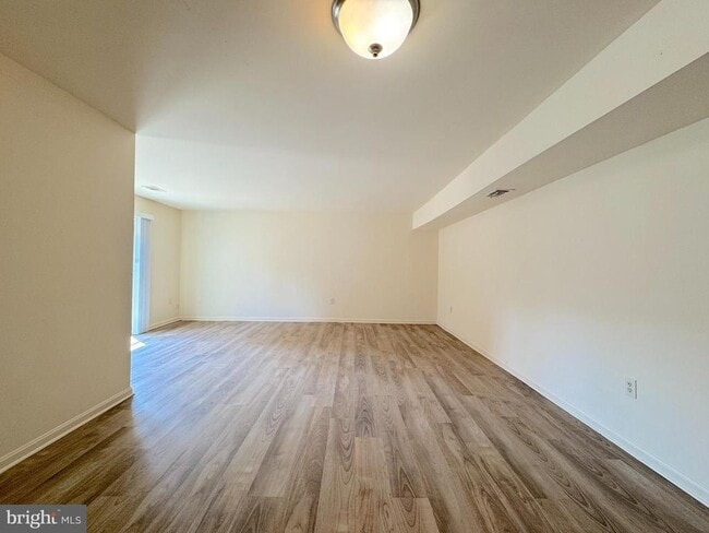 Building Photo - 4538 Conwell Dr