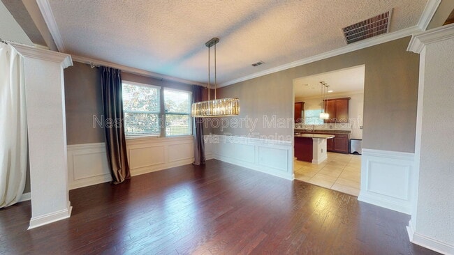 Building Photo - 2588 Cody Dr