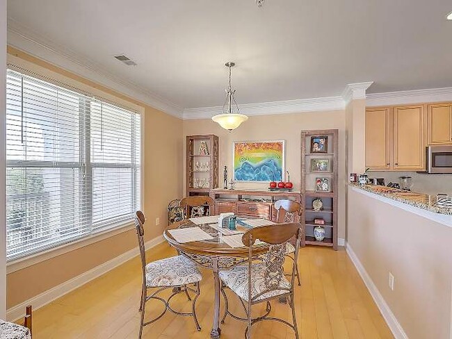 Dining room - 2244 Ashley Crossing Dr