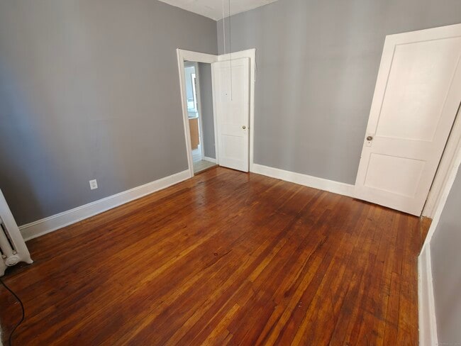 Building Photo - 42 Groton St