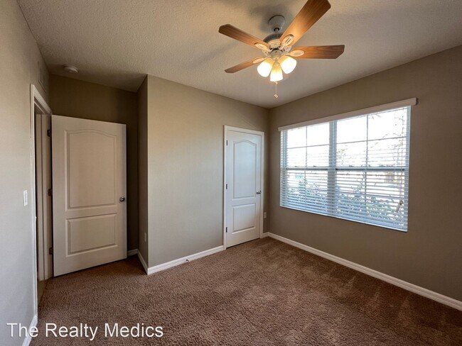 Building Photo - 4 br, 2 bath House - 1665 Laurel Oaks Dr