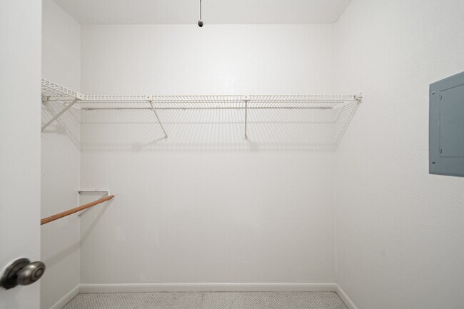 Building Photo - 8100 Cambridge St