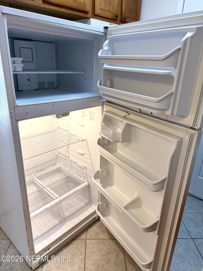 Building Photo - 3226 Rosselle St