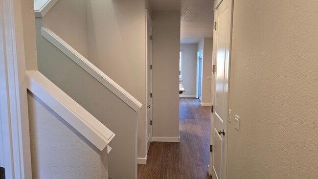 Building Photo - Amazing 3 bedroom Brand new home!!