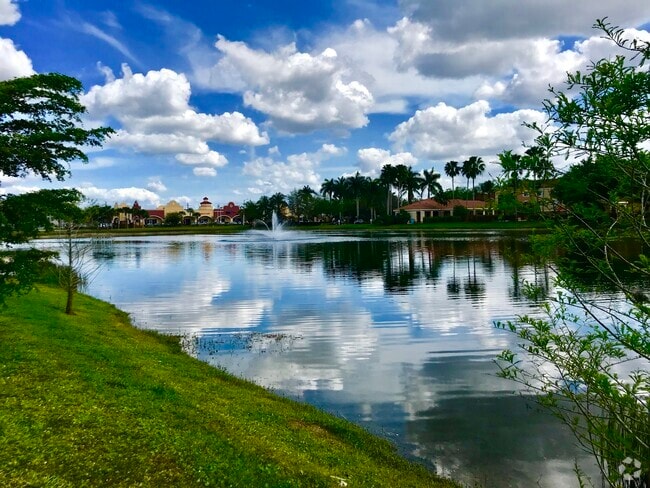 Building Photo - 8342 Bernwood Cove Loop