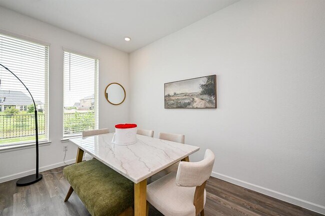 Building Photo - 5630 Amber Brook Ln