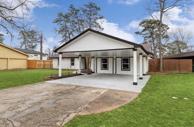 Building Photo - 1210 Burning Tree Rd