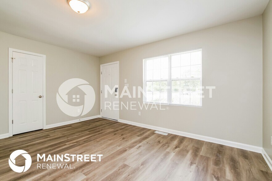 Building Photo - 400 Reid Cir