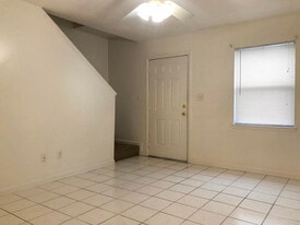 Building Photo - 696 Tyner St
