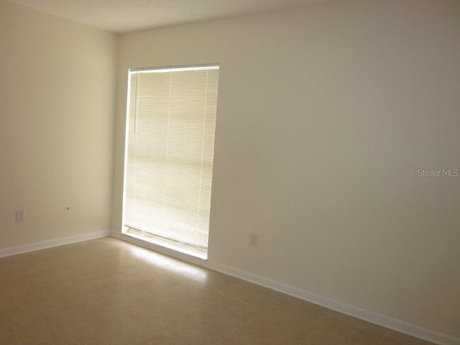 Building Photo - 5020 Landsman Ave