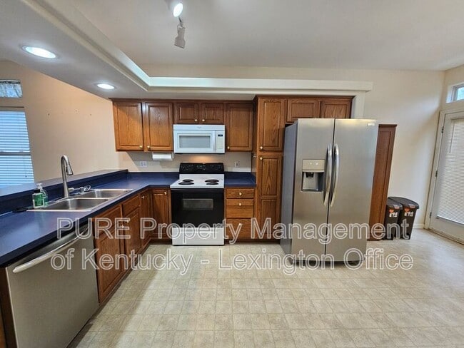 Building Photo - 2616 Crystal Falls Rd