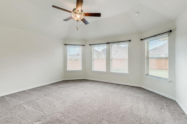Building Photo - 13827 Quiet Fox Ln