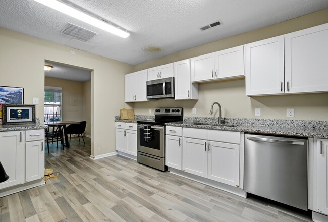 Building Photo - 3729 Peppercorn Way